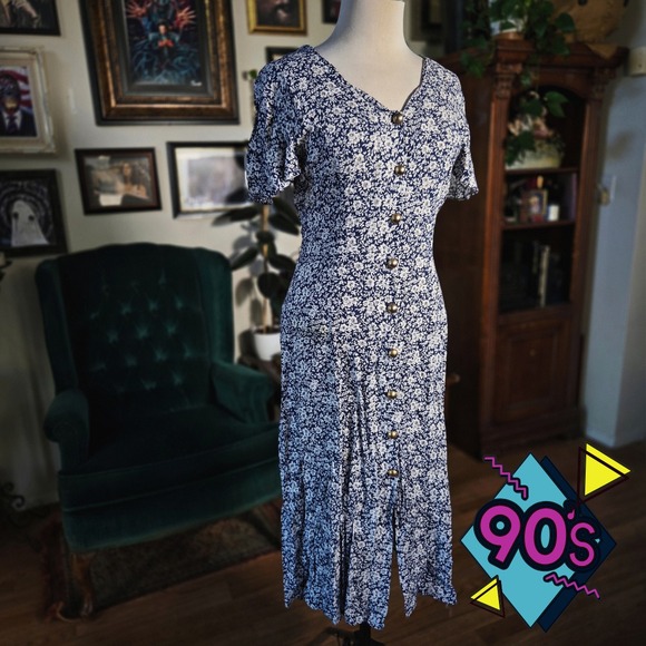 Caroline Wells Dresses & Skirts - Caroline Wells Floral Dress Vintage 90s Rayon Button Front Corset Back Maxi S